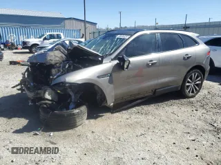 2020 Jaguar F-Pace 25t Prestige с VIN SADCK2FX2LA618768, выставлен на аукционе Copart как лот 47323545 с пробегом 110 628 миль миль и Чистый • Clean title. История ставок и продаж доступна на DreamBid. Изображение 1.