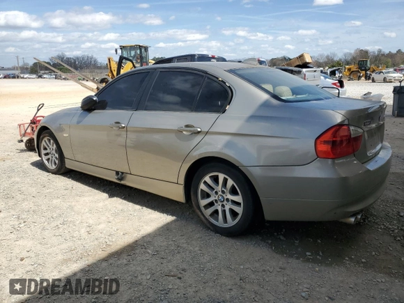 2007 BMW 3 Series 328i with VIN WBAVC53597FZ79670, listed as a Copart auction lot 49601405 with 179,977 mi miles and Clean Title. Bid and sale history available at carsss.com. Image 3.