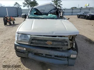 1997 Toyota 4Runner with VIN JT3GM84R0V0014289, listed as a Copart auction lot 47689215 with 0 mi miles and Salvage Title. Bid and sale history available at carsss.com. Image 5.