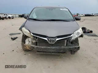 2020 Toyota Sienna LE Auto Access Seat с VIN 5TDKZ3DC1LS050976, выставлен на аукционе Copart как лот 55835635 с пробегом 76 450 миль миль и Списание • Salvage title. История ставок и продаж доступна на DreamBid. Изображение 5.