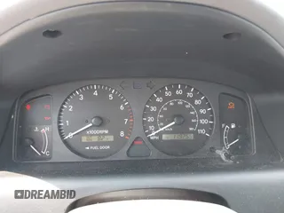 2000 Chevrolet Prizm LSi z VIN 1Y1SK5285YZ429138, wystawiony jako IAAI lot #42415653 z przebiegiem 119 255 mil mil oraz . Historia ofert i sprzedaży dostępna na DreamBid. Obrazek 7.