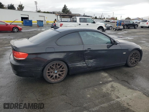 2009 BMW 3 Series 328i with VIN WBAWV13519P122232, listed as a Copart auction lot 85027644 with 192,228 mi miles and Salvage Title. Bid and sale history available at DreamBid. Image 3.