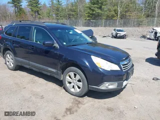 2012 Subaru Outback 2.5i Limited with VIN 4S4BRBKC9C3200794, listed as a IAAI auction lot 42107491 with 207,118 mi miles. Bid and sale history available at carsss.com. Image 1.