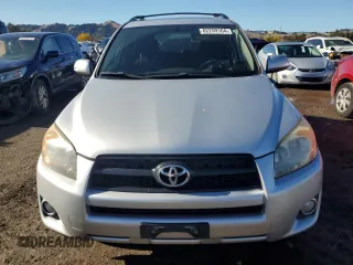 2011 Toyota RAV4 Sport z VIN JTMRF4DV5B5037697, wystawiony jako Copart lot #82259164 z przebiegiem 99 215 mil mil oraz Szkoda całkowita • Salvage title. Historia ofert i sprzedaży dostępna na DreamBid. Obrazek 5.