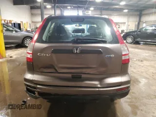 2010 Honda CR-V LX z VIN 5J6RE4H3XAL095434, wystawiony jako Copart lot #55614855 z przebiegiem 157 867 mil mil oraz Szkoda całkowita • Salvage title. Historia ofert i sprzedaży dostępna na DreamBid. Obrazek 6.