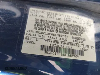 2008 Nissan Versa S z VIN 3N1BC13E88L382924, wystawiony jako IAAI lot #42302553 z przebiegiem 152 347 mil mil oraz . Historia ofert i sprzedaży dostępna na DreamBid. Obrazek 9.