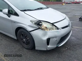 2013 Toyota Prius One with VIN JTDKN3DU4D5670233, listed as a IAAI auction lot 42065164 with 193,103 mi miles and . Bid and sale history available at DreamBid. Image 19.