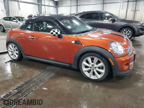 2012 MINI Cooper Coupe with VIN WMWSX1C53CT163839, listed as a Copart auction lot 51333995 with 118,324 mi miles and Clean Title. Bid and sale history available at carsss.com. Image 4.