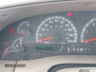 2003 Ford F-150 XL z VIN 1FTRX18W03NA25313, wystawiony jako IAAI lot #42147555 z przebiegiem 143 837 mil mil oraz . Historia ofert i sprzedaży dostępna na DreamBid. Obrazek 7.