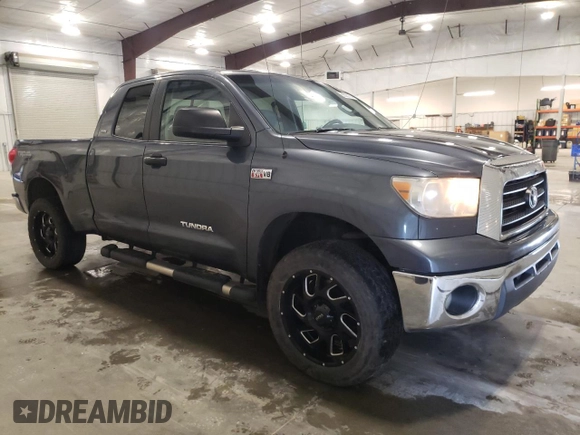 2008 Toyota Tundra z VIN 5TBBV54158S492942, wystawiony jako Copart lot #55522155 z przebiegiem 179 105 mil mil oraz Szkoda całkowita • Salvage title. Historia ofert i sprzedaży dostępna na DreamBid. Obrazek 4.