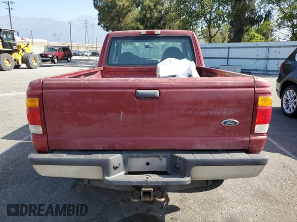 1999 Ford Ranger XLT z VIN 1FTZR15X8XPB16718, wystawiony jako Copart lot #62177245 z przebiegiem 190 077 mil mil oraz Czysty tytuł • Clean title. Historia ofert i sprzedaży dostępna na DreamBid. Obrazek 6.