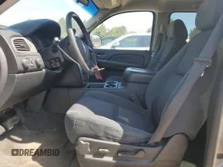 2009 Chevrolet Tahoe Special Service z VIN 1GNFK03029R259914, wystawiony jako Copart lot #55276375 z przebiegiem 270 266 mil mil oraz Szkoda całkowita • Salvage title. Historia ofert i sprzedaży dostępna na DreamBid. Obrazek 7.