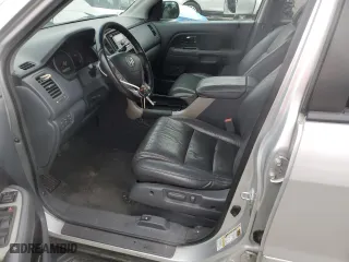 2007 Honda Pilot EX-L with VIN 5FNYF286X7B001481, listed as a Copart auction lot 88703925 with 255,817 mi miles and Clean Title. Bid and sale history available at carsss.com. Image 7.