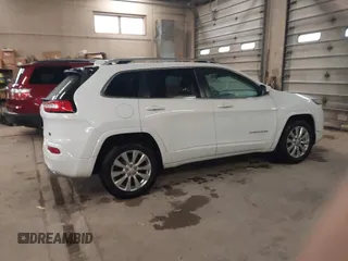 2018 Jeep Cherokee Overland with VIN 1C4PJMJX1JD598043, listed as a IAAI auction lot 41831614 with 48,804 mi miles. Bid and sale history available at carsss.com. Image 13.
