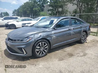 2025 Volkswagen Jetta SE z VIN 3VW7X7BU1SM061115, wystawiony jako Copart lot #63024965 z przebiegiem 4 228 mil mil oraz Szkoda całkowita • Salvage title. Historia ofert i sprzedaży dostępna na DreamBid. Obrazek 1.