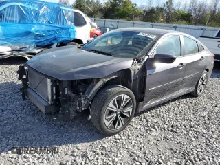 2017 Honda Civic EX-L z VIN 19XFC1F76HE015083, wystawiony jako Copart lot #49513045 z przebiegiem 102 827 mil mil oraz Szkoda całkowita • Salvage title. Historia ofert i sprzedaży dostępna na DreamBid. Obrazek 1.