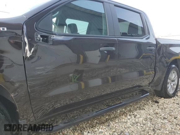 2019 Chevrolet Silverado 1500 Custom with VIN 3GCUYBEF3KG134213, listed as a Copart auction lot 67281374 with 14,786 mi miles and Non Repairable. Bid and sale history available at DreamBid. Image 9.