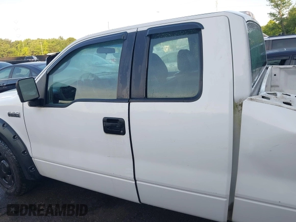 2008 Ford F-150 STX z VIN 1FTRX12W88FA16580, wystawiony jako IAAI lot #42572032 z przebiegiem 226 419 mil mil oraz . Historia ofert i sprzedaży dostępna na DreamBid. Obrazek 15.