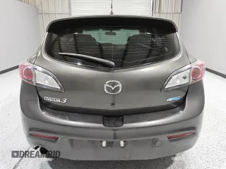 2013 Mazda 3 i Grand Touring with VIN JM1BL1MP1D1794004, listed as a Copart auction lot 52035405 with 140,058 mi miles and Clean Title. Bid and sale history available at DreamBid. Image 6.