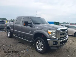 2013 Ford F-250 XL z VIN 1FT7W2BT2DEB02487, wystawiony jako IAAI lot #39338554 z przebiegiem Nie podano mil oraz . Historia ofert i sprzedaży dostępna na DreamBid. Obrazek 1.