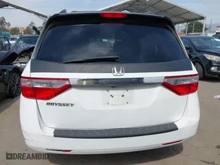 2011 Honda Odyssey EX-L with VIN 5FNRL5H60BB038773, listed as a IAAI auction lot 41762693 with 170,432 mi miles. Bid and sale history available at carsss.com. Image 16.