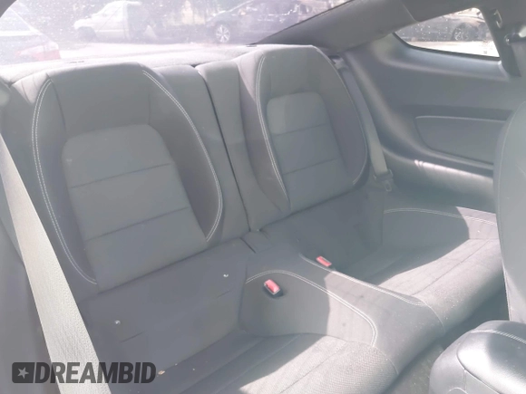 2015 Ford Mustang V6 с VIN 1FA6P8AM1F5338840, выставлен на аукционе IAAI как лот 42255886 с пробегом 82 087 миль миль и . История ставок и продаж доступна на DreamBid. Изображение 8.
