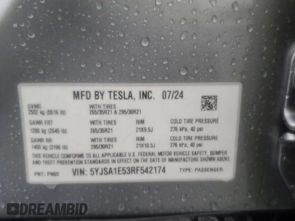2024 Tesla Model S z VIN 5YJSA1E53RF542174, wystawiony jako Copart lot #55063885 z przebiegiem 4 751 mil mil oraz Szkoda całkowita • Salvage title. Historia ofert i sprzedaży dostępna na DreamBid. Obrazek 13.