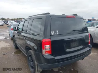 2014 Jeep Patriot Sport with VIN 1C4NJPBA5ED769871, listed as a IAAI auction lot 41146384 with 63,356 mi miles. Bid and sale history available at carsss.com. Image 3.