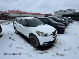 2020 Nissan Kicks S with VIN 3N1CP5BV6LL552157, listed as a Copart auction lot 50722815 with 150,701 mi miles and Salvage Title. Bid and sale history available at DreamBid. Image 1.