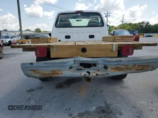 2004 Ford F-250 z VIN 1FDNF20L24ED29183, wystawiony jako Copart lot #61959525 z przebiegiem 217 046 mil mil oraz Szkoda całkowita • Salvage title. Historia ofert i sprzedaży dostępna na DreamBid. Obrazek 6.