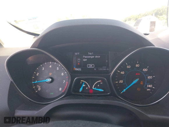 2013 Ford Escape SE with VIN 1FMCU9GXXDUB66562, listed as a IAAI auction lot 40287024 with 120,398 mi miles. Bid and sale history available at carsss.com. Image 7.