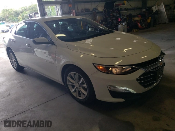 2025 Chevrolet Malibu LT with VIN 1G1ZD5ST3SF131724, listed as a Copart auction lot 50403495 with 5,046 mi miles and Clean Title. Bid and sale history available at DreamBid. Image 4.