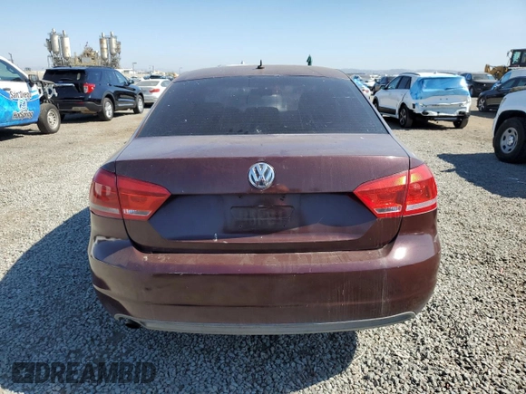 2012 Volkswagen Passat S с VIN 1VWAP7A30CC071068, выставлен на аукционе Copart как лот 62884925 с пробегом 121 858 миль миль и Чистый • Clean title. История ставок и продаж доступна на DreamBid. Изображение 6.