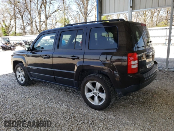 2014 Jeep Patriot High Altitude with VIN 1C4NJPFA2ED624667, listed as a Copart auction lot 52130375 with 198,806 mi miles and Salvage Title. Bid and sale history available at carsss.com. Image 2.