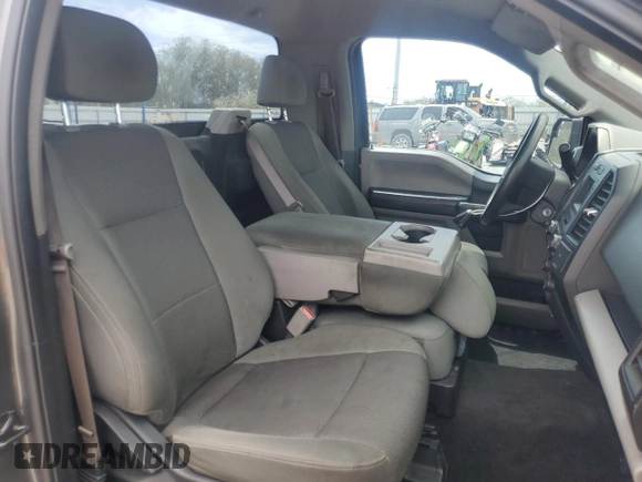 2017 Ford F-150 XL z VIN 1FTMF1CP5HKE20321, wystawiony jako Copart lot #57850035 z przebiegiem 179 640 mil mil oraz Szkoda całkowita • Salvage title. Historia ofert i sprzedaży dostępna na DreamBid. Obrazek 10.