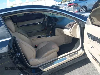 2012 Mercedes-Benz E 350 with VIN WDDKJ5KB7CF142712, listed as a IAAI auction lot 42523704 with 133,309 mi miles and . Bid and sale history available at DreamBid. Image 5.