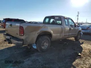 1999 Ford F-250 XL with VIN 1FTNX20F9XEE66766, listed as a Copart auction lot 46595795 with 571,503 mi miles and Salvage title. Bid and sale history available at DreamBid. Image 3.