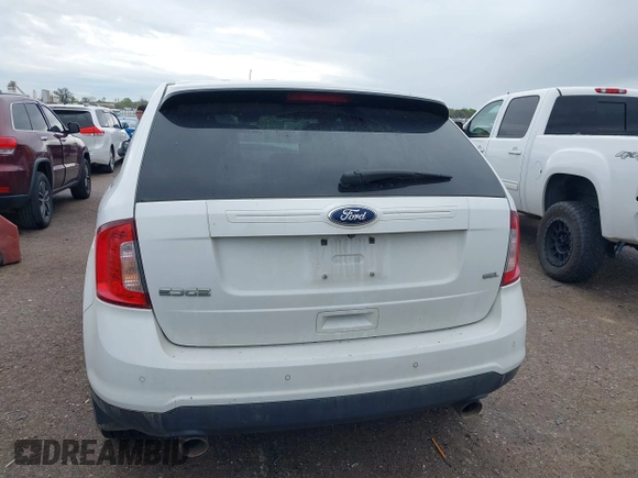 2014 Ford Edge SEL with VIN 2FMDK3JC9EBB29569, listed as a IAAI auction lot 41904845 with 105,975 mi miles. Bid and sale history available at carsss.com. Image 16.