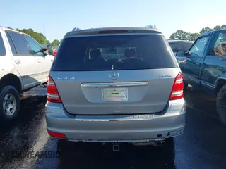2012 Mercedes-Benz GL 450 z VIN 4JGBF7BE5CA764218, wystawiony jako IAAI lot #42349351 z przebiegiem 196 127 mil mil oraz . Historia ofert i sprzedaży dostępna na DreamBid. Obrazek 16.