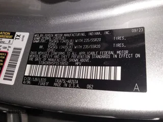 2023 Toyota Highlander L z VIN 5TDKDRBH5PS519850, wystawiony jako IAAI lot #42068525 z przebiegiem 31 367 mil mil oraz . Historia ofert i sprzedaży dostępna na DreamBid. Obrazek 9.
