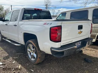 2014 Chevrolet Silverado 1500 LT with VIN 3GCUKREC3EG364631, listed as a Copart auction lot 50635525 with 163,451 mi miles and Salvage Title. Bid and sale history available at carsss.com. Image 3.