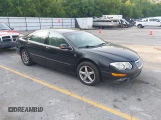 2004 Chrysler 300M M z VIN 2C3HE66G04H692035, wystawiony jako IAAI lot #42471481 z przebiegiem 132 262 mil mil oraz . Historia ofert i sprzedaży dostępna na DreamBid. Obrazek 1.