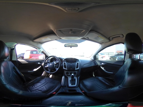 2013 Ford Focus SE with VIN 1FADP3K29DL157601, listed as a IAAI auction lot 41710924 with 177,729 mi miles. Bid and sale history available at carsss.com. Image 19.