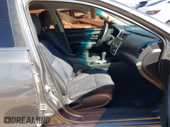 2016 Nissan Altima SR with VIN 1N4AL3APXGC197847, listed as a IAAI auction lot 41711136 with 130,826 mi miles and . Bid and sale history available at DreamBid. Image 5.