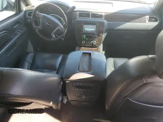 2014 GMC Yukon Denali with VIN 1GKS2EEF0ER130588, listed as a Copart auction lot 45232075 with 193,677 mi miles and Salvage Title. Bid and sale history available at carsss.com. Image 8.