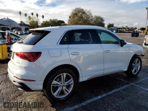 2020 Audi Q3 S line Premium with VIN WA1DECF34L1038801, listed as a Copart auction lot 69990392 with 33,152 mi miles. Bid and sale history available at carsss.com. Image 3.