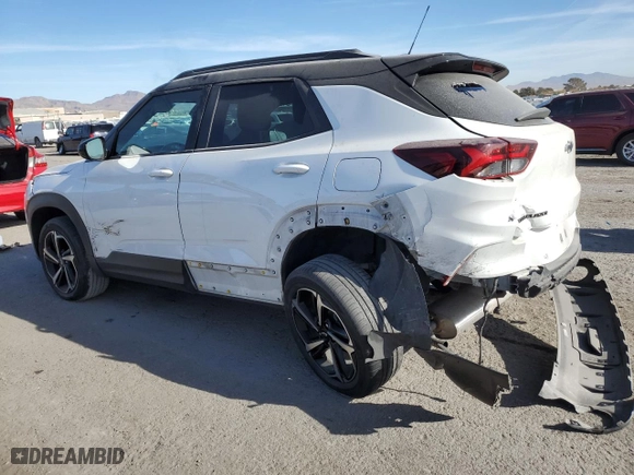 2021 Chevrolet TrailBlazer RS with VIN KL79MTSL5MB164095, listed as a Copart auction lot 85916384 with 71,109 mi miles and Salvage Title. Bid and sale history available at carsss.com. Image 2.