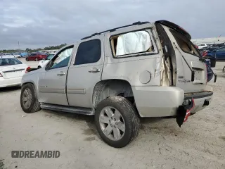 2009 GMC Yukon SLT 4SA z VIN 1GKEC333X9R244790, wystawiony jako Copart lot #86259474 z przebiegiem Nie podano mil oraz Szkoda całkowita • Salvage title. Historia ofert i sprzedaży dostępna na DreamBid. Obrazek 2.