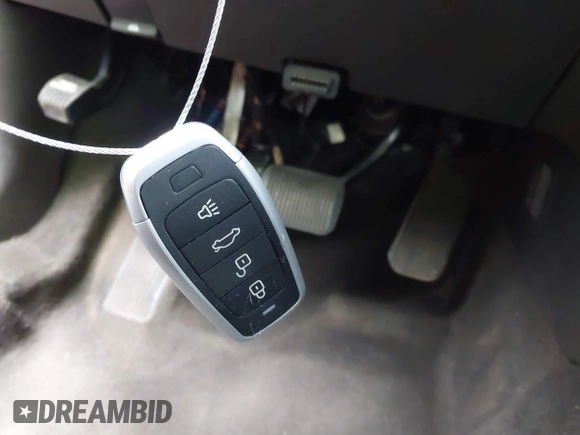 2016 Ford Taurus SEL with VIN 1FAHP2E98GG119195, listed as a IAAI auction lot 40782545 with 163,094 mi miles and . Bid and sale history available at DreamBid. Image 11.