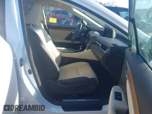 2018 Lexus RX 350 z VIN 2T2BZMCAXJC161520, wystawiony jako IAAI lot #41357954 z przebiegiem 105 427 mil mil oraz . Historia ofert i sprzedaży dostępna na DreamBid. Obrazek 5.
